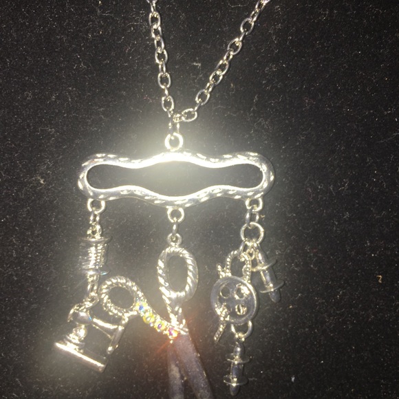 Extra Long Necklace With Charm Pendant. - Picture 3 of 8